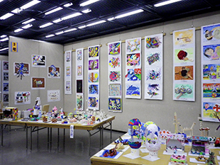 小中学校作品展の様子