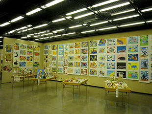 小中学校作品展の様子