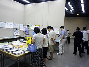 科学展会場の様子（小学校）