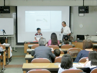 科学研究発表会の様子
