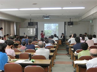 科学研究発表会の様子