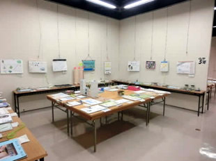 科学展会場の様子（小学校）