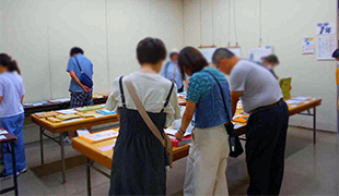 社会科作品展の様子（中学校の部）