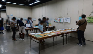 社会科作品展の様子（小学校の部）